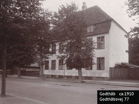 Godthåbsvej 77  ejendommen Godthåb ca.1910.jpg